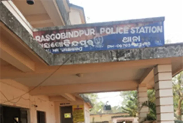 ଝୁଲନ୍ତା ଅବସ୍ଥାରେ ପ୍ରେମୀଯୁଗଳଙ୍କ ମୃତଦେହ ଉଦ୍ଧାର