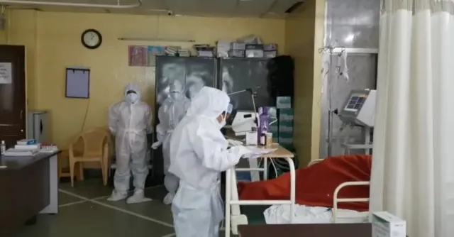 ରୁଦ୍ର କୋଭିଡ୍‌ ହସ୍ପିଟାଲ ସ୍ଥିତି ଯାଞ୍ଚ କରିଲା ସିଏମ୍‌ସି କୋଭିଡ୍‌ ଏନ୍‌ଫୋର୍ସମେଣ୍ଟ ଟିମ୍‌