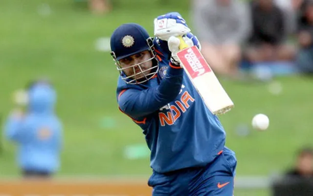 ଟିଭି ଦେଖି ସଚିନ୍‌ଙ୍କ ଷ୍ଟ୍ରେଟ୍‌ ଡ୍ରାଇଭ୍‌ ଶିଖିଥିଲେ ସେହବାଗ୍‌