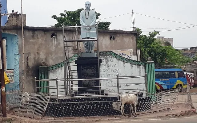 ବୌଦ୍ଧ: ଅବହେଳିତ ମହାପୁରୁଷ ସ୍ମୃତିପୀଠ