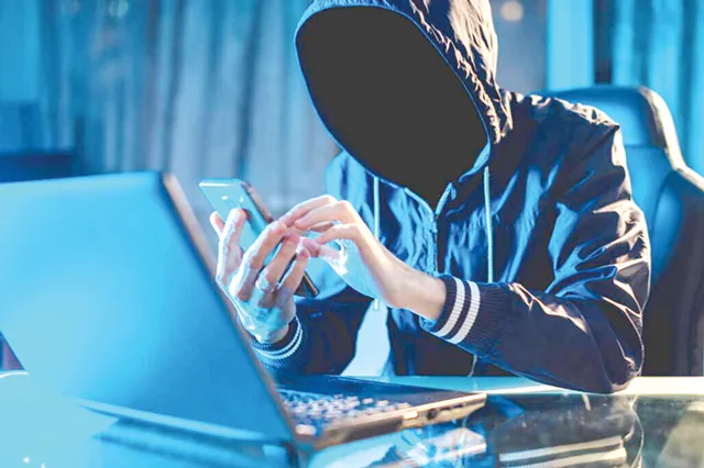 ମହଙ୍ଗା ପଡ଼ିଲା ନାବାଳକ ପୁଅର ଇନ୍‌ଷ୍ଟାଗ୍ରାମ୍‌ ନିଶା: ବାପା-ମା’ଙ୍କ ଆକାଉଣ୍ଟ୍‌ରୁ ଅଢ଼େଇ ଲକ୍ଷ ଗାଏବ