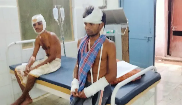 ଘର ଉପରେ ଗଛ ପଡ଼ିବାରୁ ପଡ଼ୋଶୀଙ୍କ ମଧ୍ୟରେ ଗଣ୍ଡ‌ଗୋଳ, ୩ ଗୁରୁତର