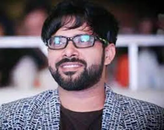 ସବ୍ୟସାଚୀ ମିଶ୍ରଙ୍କ ବଦାନ୍ୟତା: କୋରାପୁଟରୁ ଆମ୍ବୁଲାନ୍ସରେ ଭୁବନେଶ୍ବର ଗଲେ ଗର୍ଭବତୀ