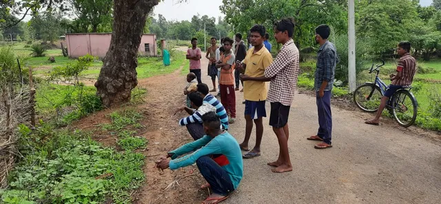 ଗଛରେ ଝୁଲିଛି ମୃତଦେହ, ହତ୍ୟା ସଂଦେହ 