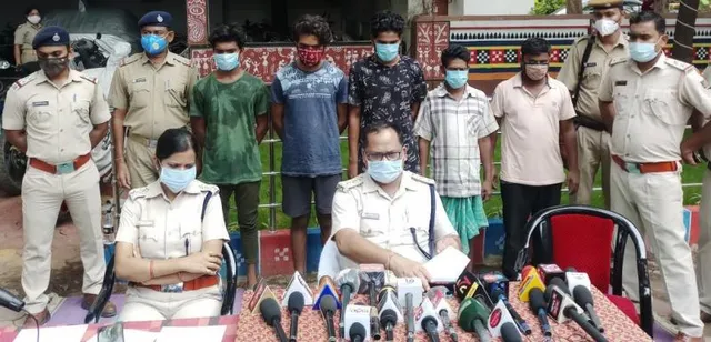 ଧରାପଡ଼ିଲେ ଚୋର ଦଳ; ୨୨ ବାଇକ୍‌, ୨ପିକ୍‌ଅପ୍‌ ଉଦ୍ଧାର, ୭ ଗିରଫ