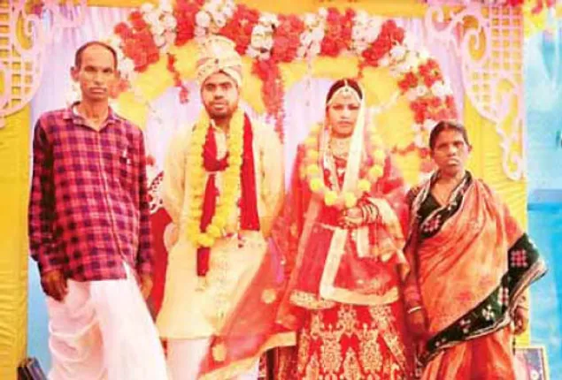 ବୁଦ୍ଧ, ଆମ୍ବେଦକରଙ୍କୁ ସାକ୍ଷୀ ରଖି ବାହାହେଲେ