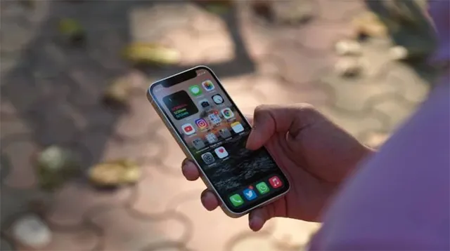 ମୋବାଇଲ୍ ଗ୍ରାହକ ସଂଖ୍ୟା ଲକ୍ଷେ ବଢ଼ିଲା