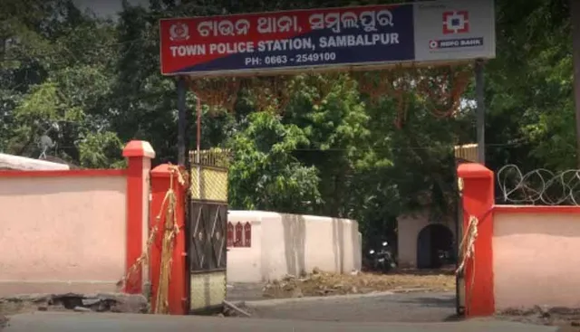 ନାବାଳିକା ଝିଅକୁ ୩୦ହଜାର ଟଙ୍କାରେ ବିକ୍ରି ଉଦ୍ୟମ, ମା ଓ ମାମୁ ନାମରେ ଥାନାରେ ମାମଲା