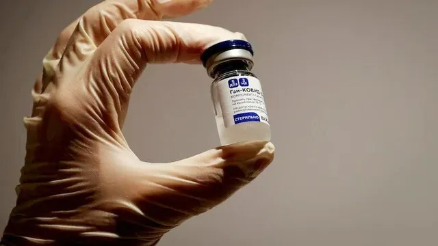 ଭାରତରେ ‘ସ୍ପୁଟ୍‌ନିକ୍‌ ଭି’ ଉତ୍ପାଦନ ପାଇଁ ‘ସିରମ୍‌ ଇନ୍‌ଷ୍ଟିଚ୍ୟୁଟ୍‌’କୁ ଅନୁମତି ଦେଲେ ‘ଡିସିଜିଆଇ’