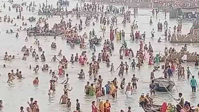 ଗଙ୍ଗା ସ୍ନାନ ଉପରେ ଲାଗିଥିଲା କଟକଣା, ନିୟମ ଭାଙ୍ଗି ଗଙ୍ଗାରେ ବୁଡ଼ ପକାଇଲେ ଶହ ଶହ ଲୋକ