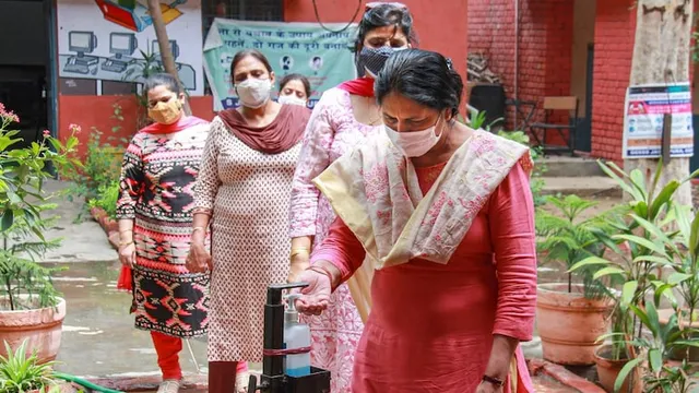 ‘ଅନ୍‌ଲକିଙ୍ଗ୍’ ପାଇଁ ୩ଟି ସର୍ତ୍ତ ରଖି‌ଲେ ‘ଆଇସିଏମ୍‌ଆର୍’ର ମୁଖ୍ୟ ଡାକ୍ତର ବଳରାମ ଭାର୍ଗବ