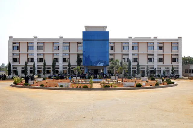 ଓମ୍‌ଭ୍ୟାଲି ସ୍କୁଲର ମନମାନୀ: କାରଣଦର୍ଶାଅ ନୋଟିସ ଜାରିକଲା ଶିକ୍ଷା ବିଭାଗ