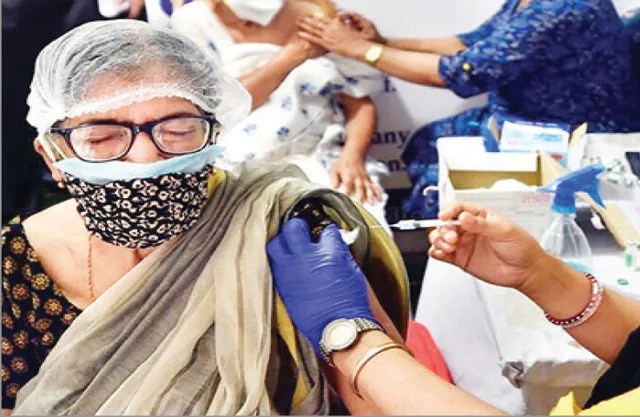 ମୁମ୍ବାଇରେ ନକଲି ଟିକାକରଣର ଶିକାର ହୋଇଛନ୍ତି ୨ ହଜାରରୁ ଅଧିକ ଲୋକ