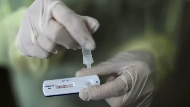 ‘ଏଚ୍‌ଆଇଭି’ ଆକ୍ରାନ୍ତ ମହିଳାଙ୍କ ଦେହରେ ୨୧୬ ଦିନ ରହି ୩୨ ଥର ଗୁଣସୂତ୍ର-କ୍ରମ ବଦଳାଇଲା କରୋନାଭାଇରସ୍‌