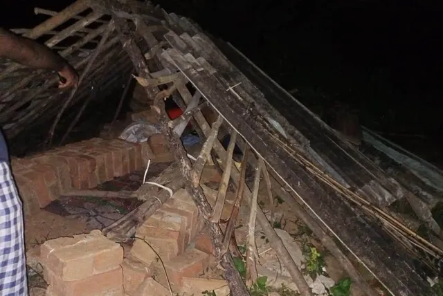 ବନ୍ଧମୁଣ୍ଡାରେ ୧୩ ଟିକିଆ ହାତୀପଲ; ଭାଙ୍ଗିଲେ ଘର, ଲୋକେ ଆତଙ୍କିତ