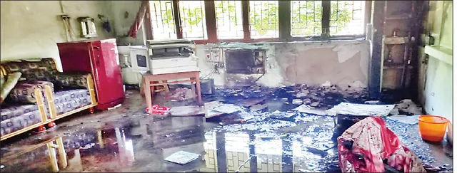 ଉତ୍କଳ ବିଶ୍ବବିଦ୍ୟାଳୟରେ ପୁଣି ଅଗ୍ନିକାଣ୍ଡ: ସଂସ୍କୃତ ବିଭାଗ ଏସି, କମ୍ପ୍ୟୁଟର୍, ପ୍ରିଣ୍ଟର ପୋଡ଼ିଗଲା