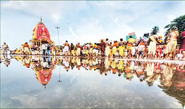 ବିନା ଭକ୍ତରେ ବାହୁଡ଼ିଲେ, ଆଜି ସୁନାବେଶ