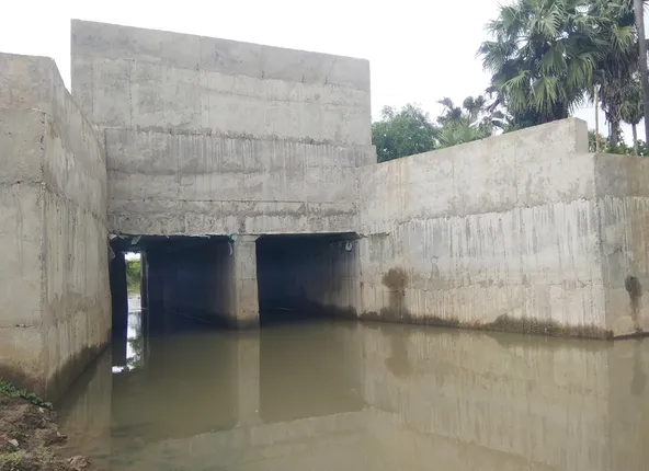 ଚେକ୍‌ଡ୍ୟାମ୍‌ରେ ସଟର୍‌ ଲଗାଇବାକୁ ଦାବି