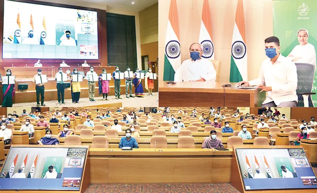 କାର୍ଯ୍ୟରେ ଯୋଗ ଦେଲେ ୧୮୫ କନିଷ୍ଠ ଡାଟା ଏଣ୍ଟ୍ରି ଅପରେଟର୍