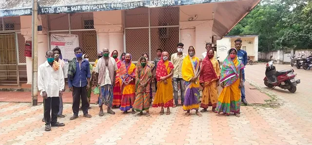  ଖଣି ମାଫିଆଙ୍କ ବିରୋଧରେ ଆଦିବାସୀଙ୍କ ବିକ୍ଷୋଭ 