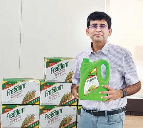 ଫ୍ରିଡମ୍‌ର ରିଫାଇନ୍‌ଡ ରାଇସ୍ ବ୍ରାନ୍ ଅଏଲ୍‌