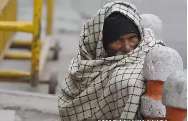 ୪୦ବର୍ଷ ପରେ ଘରକୁ ଫେରି ପତ୍ନୀ ଓ ଝିଅର ମୃତ୍ୟୁ ହୋଇସାରିଥିବା ଜାଣି ଭୋଭୋ ହୋଇ କାନ୍ଦିଲେ ବୃଦ୍ଧ