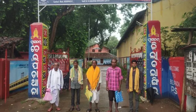 ଅସଲି ଜମିରେ ନକଲି କୃଷି ବୀମା: ପ୍ରଶାସନ, ପୁଲିସ ଚୁପ୍‌