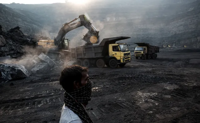 ଆଉ ଏକ ବିଦ୍ୟୁତ୍‌ ଦର କେଳେଙ୍କାରୀ, ରହସ୍ୟ ଖୋଲୁଛି କୋଇଲା