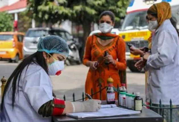 ୨୪ ଘଣ୍ଟା ମଧ୍ୟରେ ଦେଶରେ ୪୪,୧୧୧ ନୂଆ କୋଭିଡ୍‌-୧୯ ସଂକ୍ରମିତ ଚିହ୍ନଟ, ମୃତ୍ୟୁସଂଖ୍ୟା ୭୩୮