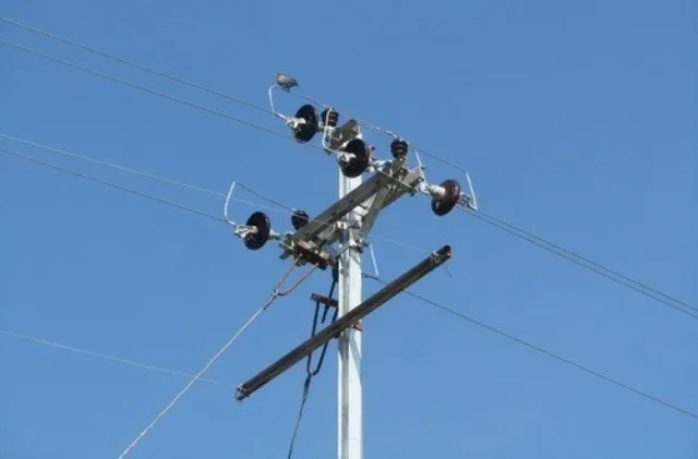 ବିଦ୍ୟୁତ୍‌ ଦର ବୃଦ୍ଧିର ଗୁମର ଖୋଲୁଛି: ଚାପରେ ବଦଳୁଛି ସ୍ୱର