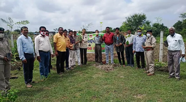 କଂଟାବାଞ୍ଜି ‘ସମ୍ବାଦ ସାହିତ୍ୟଘର’ ପକ୍ଷରୁ ବୃକ୍ଷରୋପଣ