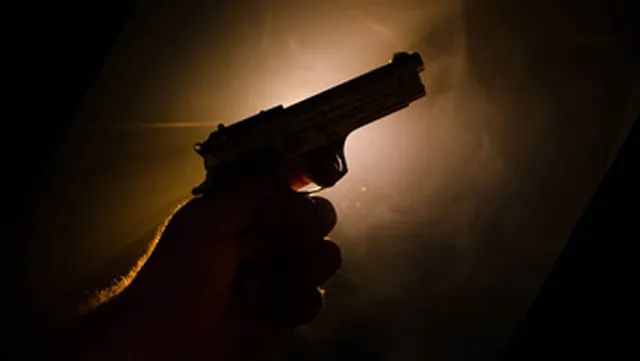 କଥାକଥାକେ ଫୁଟୁଛି ଗୁଳି: ଘରେ ପଶି ୪ ରାଉଣ୍ଡ୍‌ ଗୁଳି, ଜଣେ ଗୁରୁତର