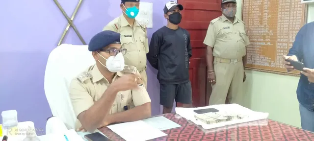 କୋଟିଏ ଟଙ୍କାର ଗଂଜେଇ  ଜବତ, ଜଣେ ଗିରଫ, ୬ ଫେରାର