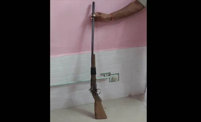 ମାଛ ଧରାକୁ କେନ୍ଦ୍ର କରି ଗଣ୍ଡଗୋଳ, ଅଭିଯୁକ୍ତ ଗିରଫ, ବନ୍ଧୁକ ଜବତ