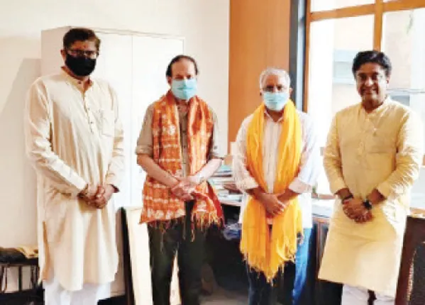 ଦୁଇ ପ୍ରଖ୍ୟାତ ଗୁରୁଙ୍କୁ ସମ୍ବର୍ଦ୍ଧନା