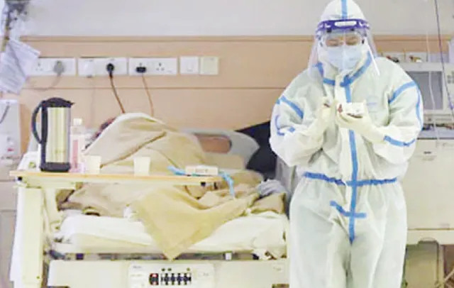 ‌କୋଭିଡ୍ ଆଇସିୟୁ ଖର୍ଚ୍ଚ ୭ ମାସର ଦରମା ସହ ସମାନ; ବେତନଭୋଗୀ, କାଜୁଆଲ୍ କର୍ମଚାରୀ ଅଧିକ ପ୍ରଭାବିତ