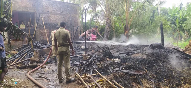 ଅଗ୍ନିକାଣ୍ଡରେ ଜଣେ ଆହତ, ଗୋରୁ ମୃତ