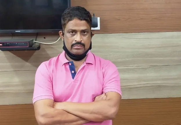 ବାପା ସଂପତ୍ତି ବିକି ପୁଅ ଗିରଫ