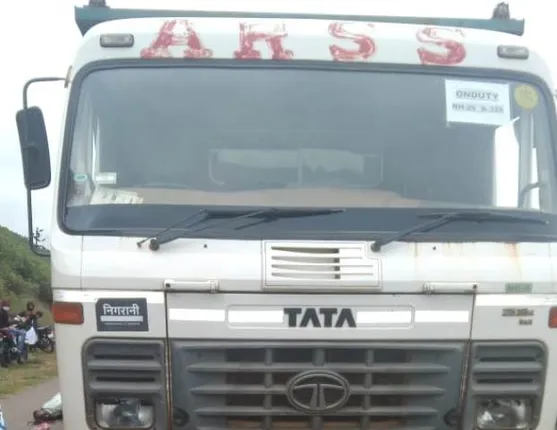 ହାଇଓ୍ଵା ଧକ୍କାରେ ଜଣକର ମୃତ୍ୟୁ: ଥାନା ଅଧିକାରୀ ଓ ଏସଆଇଙ୍କୁ ମାଡ଼