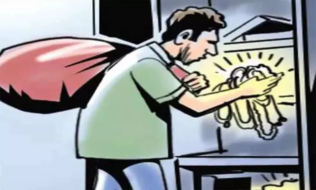 ୩ ଶହ ବର୍ଷର ପ୍ରାଚୀନ ମନ୍ଦିରରେ କଳାକନା ବୁଲାଇଲେ