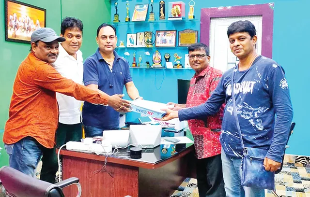 ତତେ ଷୋହଳକୁ ମତେ ସତର