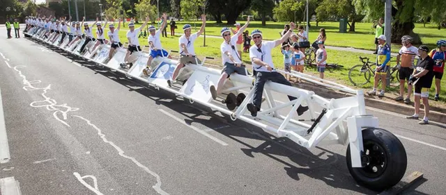 ନୂଆ ସମୟ ନୂଆ କଥା: ସବୁଠାରୁ ଲମ୍ବା ସାଇକେଲ୍‌ ଏବଂ ନିଆରା କାରିଗରି