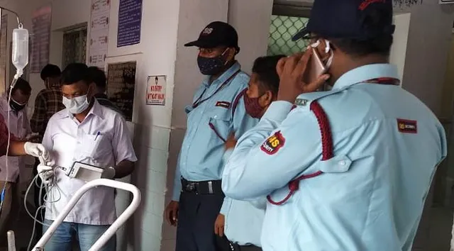 ବାଲି ଟ୍ରକକୁ ହାଇୱା ଧକ୍କା ଦେବାରୁ ଟ୍ରକର ହେଲ୍ପର ଗୁରୁତର