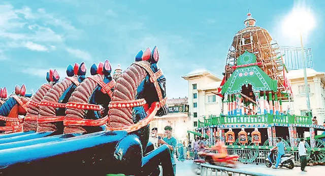 ରଥଖଳା ଚଳଚଞ୍ଚଳ: ତିନି ରଥରେ ଲାଗିଲା କନା