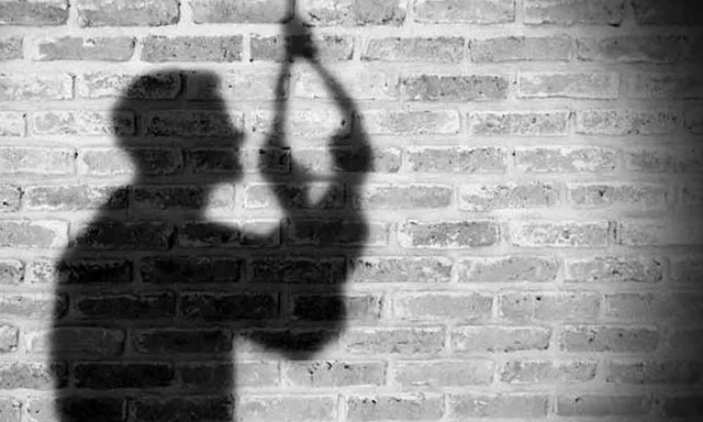 ଉତ୍ତରପ୍ରଦେଶ: ଟିକାକରଣ କେନ୍ଦ୍ରରେ ପୁଲିସର ବର୍ବରତା, ବିନା କାରଣରେ ମାଡ଼ ଖାଇଥିବା ଯୁବକଙ୍କ ଆତ୍ମହତ୍ୟା