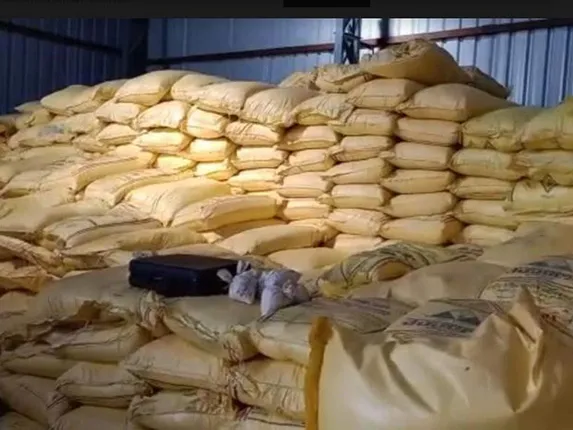 ବନ୍ଦରରେ ପଡ଼ିରହିଛି ୨୭ ହଜାର ଟନ୍ ସାର