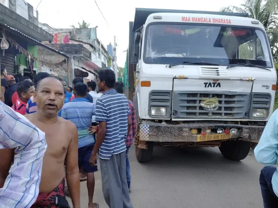 ହାଇୱା ସହିତ ବାଇକ ମୁଁହାମୁଁହି ଧକ୍କା, ଜଣେ ମୃତ ଜଣେ ଗୁରୁତର