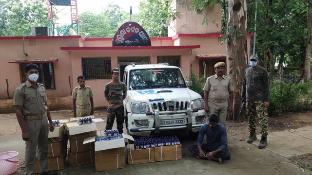 ୫୬୦ ବୋତଲ କଫ୍‌ ସିରପ୍‌ ସହ ସ୍କର୍ପିଓ ଜବତ, ଜଣେ ଗିରଫ