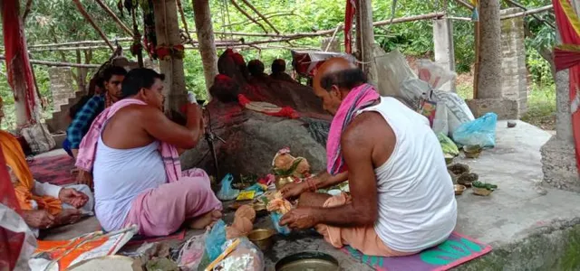 ବର୍ଷା ପାଇଁ ନାଗାର୍ଜୁନ ପୀଠରେ ଇନ୍ଦ୍ରପୂଜା