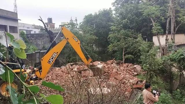 ସ‌ମଲେଇ ଯୋଜନା ପାଇଁ ଆରମ୍ଭ ହେଲା କାମ; ଭଂଗା ଗଲା ମତ୍ସ୍ୟ ବିଭାଗର କ୍ବାଟର୍ସ, ଡକାଗଲା ଟେଣ୍ଡର